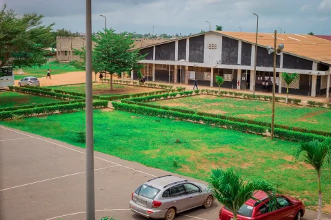 QUADRANGLE